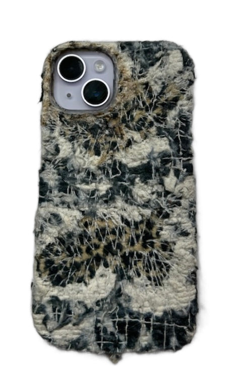 Snow Leopard “Cheetah Bloom” iPhone 13/14 case