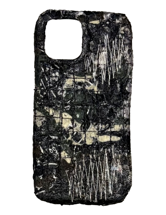 Boro IPhone 15 Case - Black/Camo